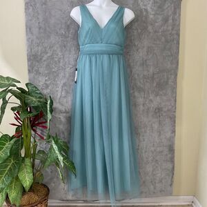 NWT Ever Pretty Maxi Evening Dress Gown Women plus size 14 empire waist v-neck
